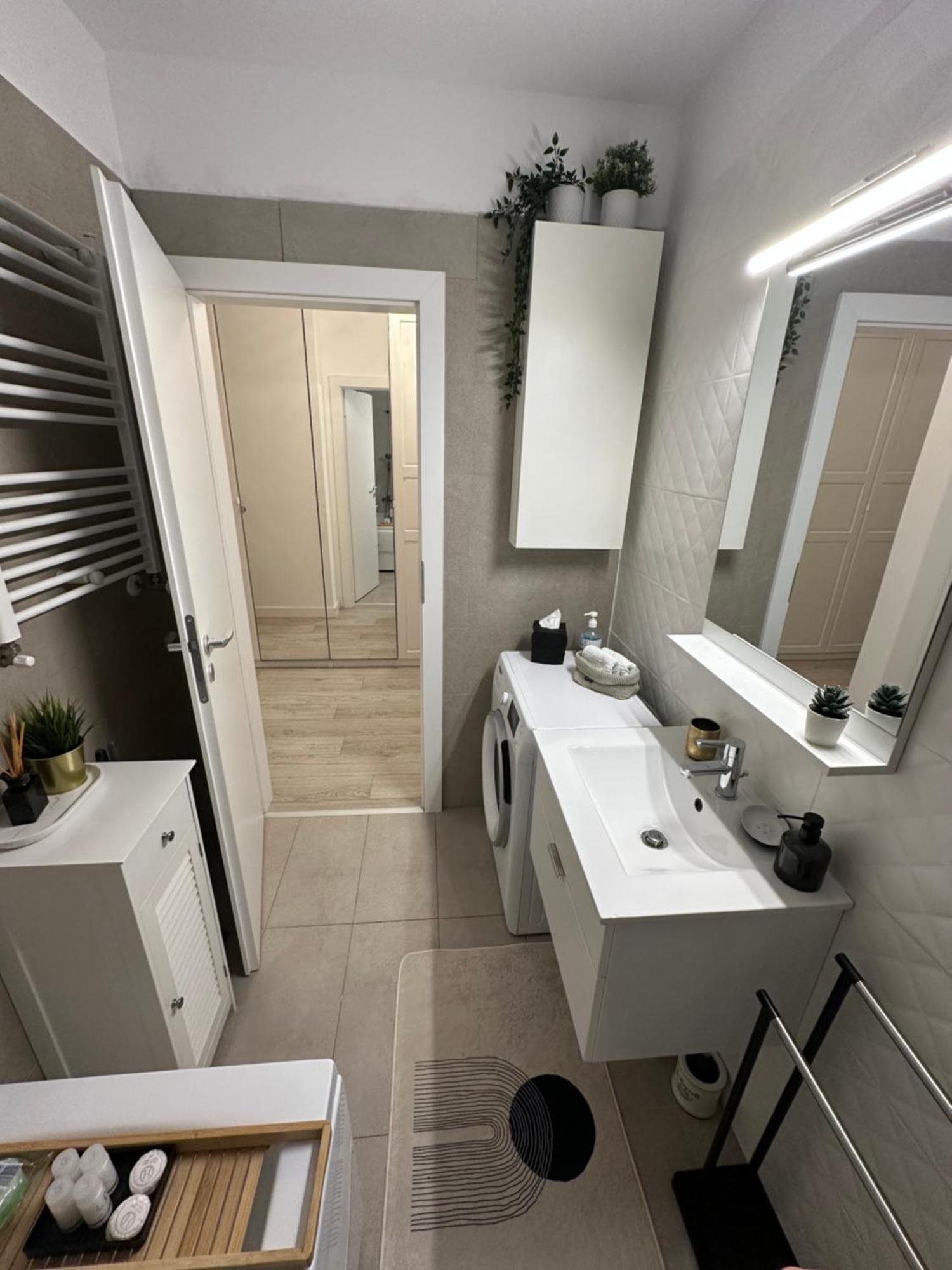 Boutique Apartment Bucureşti Eksteriør bilde